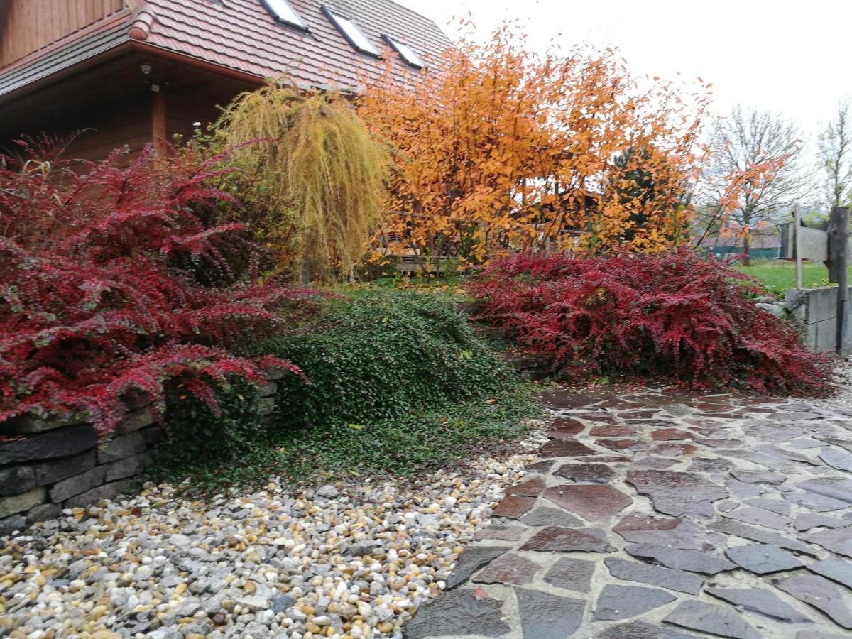 Holiday Home Holiday Raj Bešeňová Exterior foto